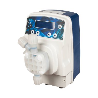 Endüstriyel diyafram ölçüm pompası beyaza izole edildi