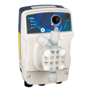 Beyaz üzerine izole havuz için Samll beyaz plastik diyafram pompası.