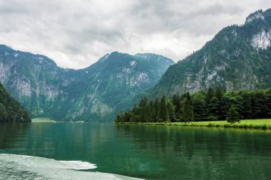 Alpsee Bavaria, Almanya için bir göldür. Onun bulunduğu Berchtesgaden Konigssee yakın.