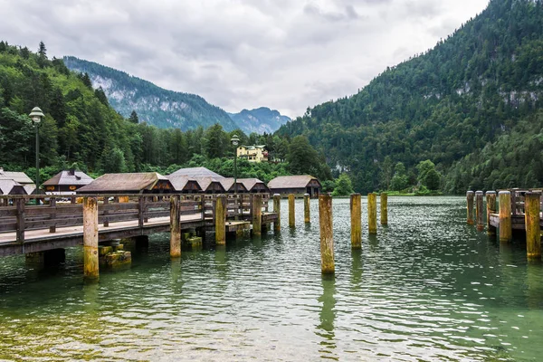 Doca Barco Verão Contra Pano Fundo Dos Alpes Lago Obersee — Fotografia de Stock