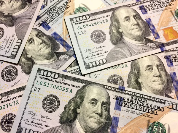 Amerikai készpénz 100 dolláros bankjegyek — Stock Fotó