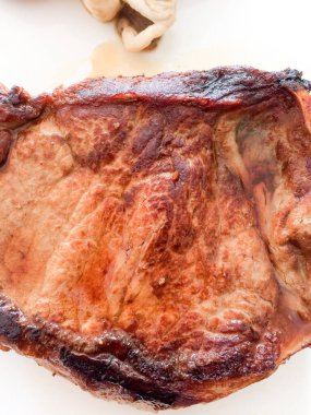 Biftekli sığır filetosu New York pirzolası.