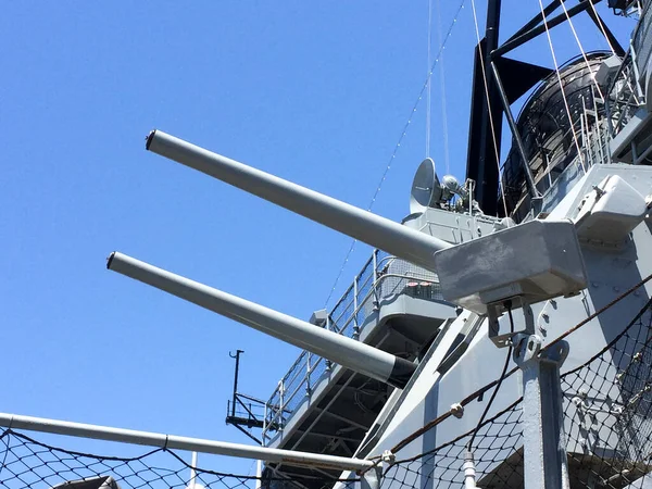 Naval militray guns on war ship destroyer battleship — Stock Photo, Image