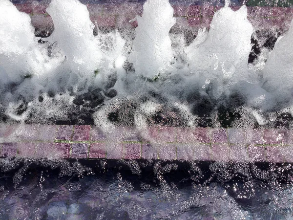 Water fountain architecture building feature — Stock Photo, Image