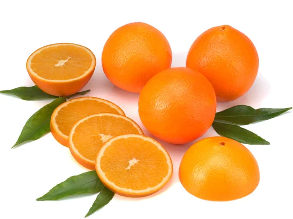Fruits orange isolés sur fond blanc — Photo
