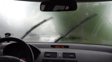 Buğulu cam araba iç araba tip