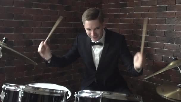 Man is Not Professionally Plays the Drums — Stockvideo