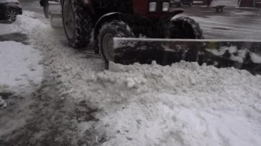 Kar temizleme makinesi çok kar temizler