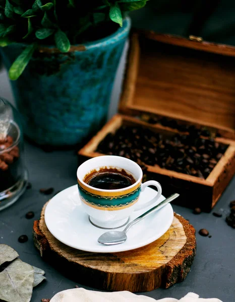 Чашка Кофе Кофейных Зерен — стоковое фото
