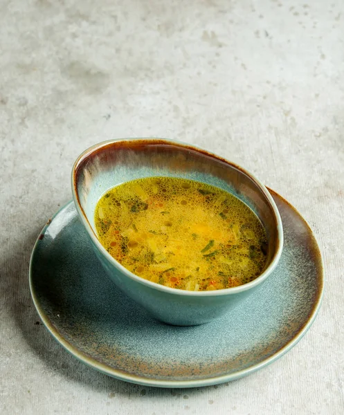 Овощной Суп Травами — стоковое фото