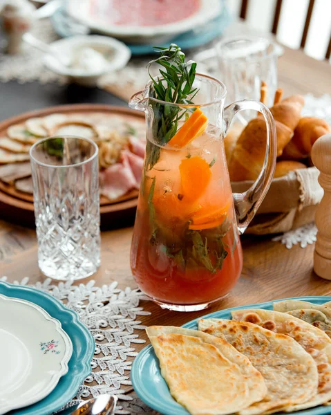 Pumpkin Gutabs Strawberry Basil Lemonade — Stock Photo, Image