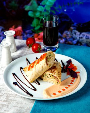 Biberli tavuklu dürüm.