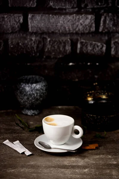 Eine Tasse Cappuccino — Stockfoto