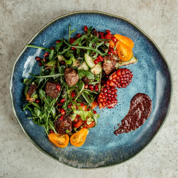 Salada Vegetal Com Carne Romã — Fotografia de Stock