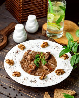 Ceviz ezmeli karides.