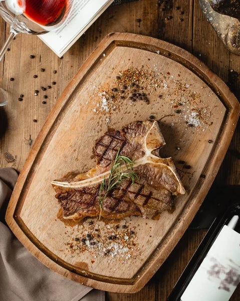 Fried Steak Wooden Board — Stock Fotó