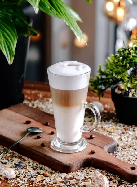 Caramel Latte Table — 스톡 사진