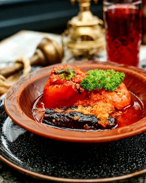 Drie Zussen Dolma Gevulde Aubergine Tomaat Paprika Gekookt Olie — Stockfoto