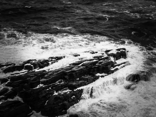 Olas Rocas Día Verano — Foto de Stock