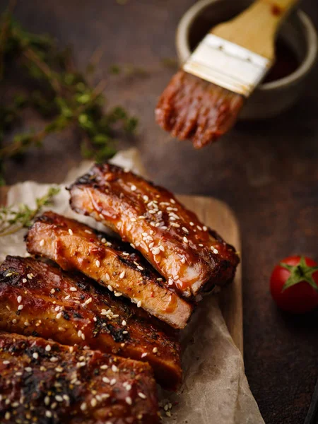 Juicy Ribs Barbecue Close Shallow Depth Field — Stock Photo, Image
