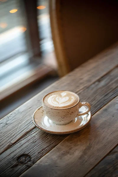 Copa Capuchino Café Mesa Madera Textura Luz Del Día Café —  Fotos de Stock