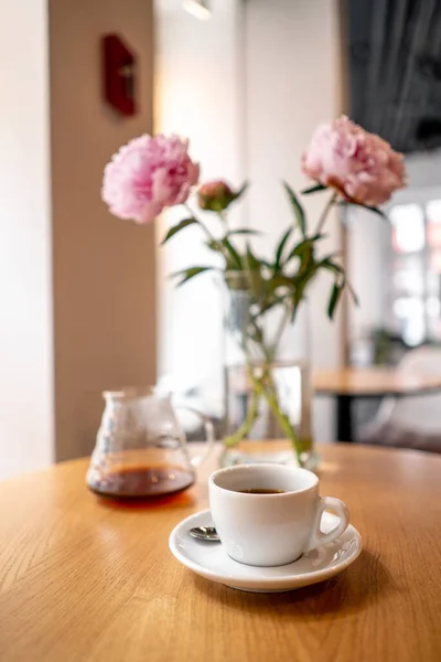 Black Filter Coffee Table Cafe Service Kettle Hario Pour Cup — Stock Photo, Image