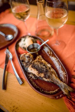 Kafe Deniz Ürünleri Budva Eski Şehir Karadağ Yaz tatili gezisi gökyüzü 