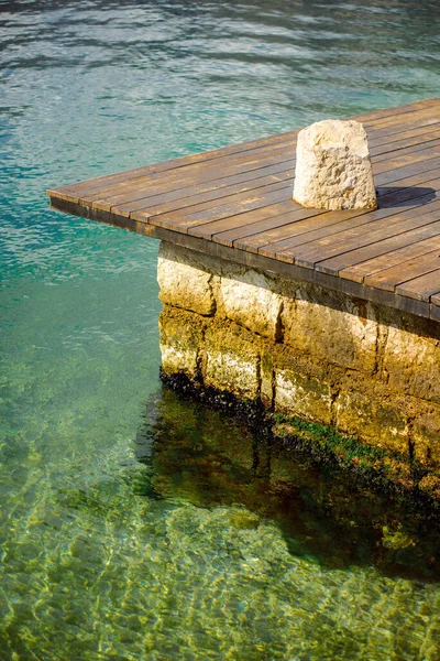 Deniz Suyu Dobrota Karadağ Gezisi Yaz Tatili Doğa Yolculuğu Güneş — Stok fotoğraf