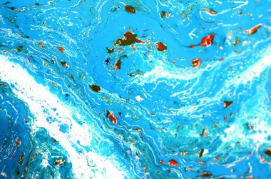 Mavi ve altın sıvı doku. Suluboya elle çizilmiş Ebru illüstrasyon. Mürekkep mermer arka plan.