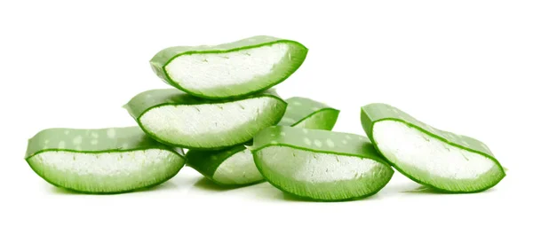 Hoja Fresca Aloe Vera Aislado Sobre Fondo Blanco —  Fotos de Stock