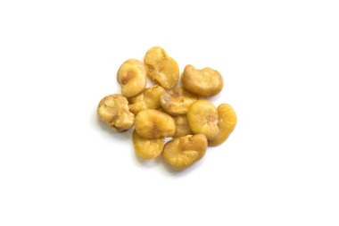 Tuzlu beyaz arka plan üzerinde izole bakla.