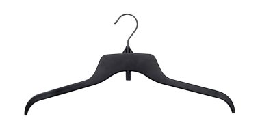 Beyaz arkaplanda kırpma yolu ile izole edilmiş giysiler için siyah askı.