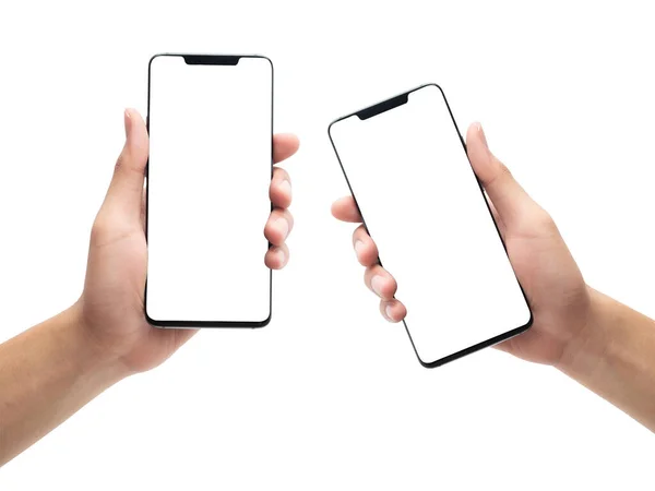 Beyaz arkaplanda kırpma yolu ile izole edilmiş boş ekran ile siyah akıllı telefonu tutan bir erkek eli seti.