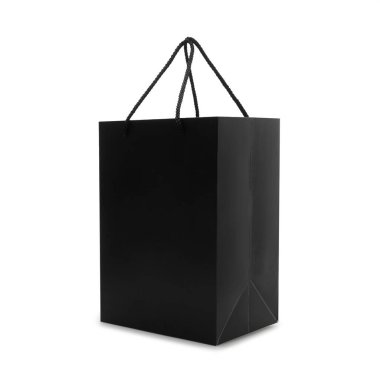 Yan görünümlü siyah kağıt çanta kırpma yolu ile beyaz arkaplan izole.