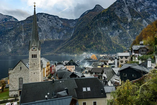 Hallstatt Centro Ciudad Con Vistas Iglesia Evangélica Antiguas Casas Adosadas — Foto de Stock