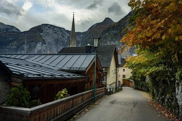 Rua Estreita Hallstatt Aldeia Lado Lago Hallstatter Alpes Austríacos Áustria — Fotografia de Stock