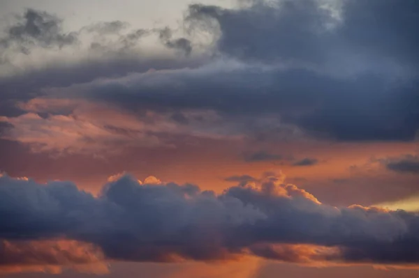 Céu Pôr Sol Dramático Depois Uma Chuva Primavera — Fotografia de Stock
