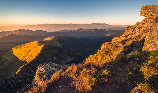 Mountain Landscape at Sunset — Stock Photo, Image