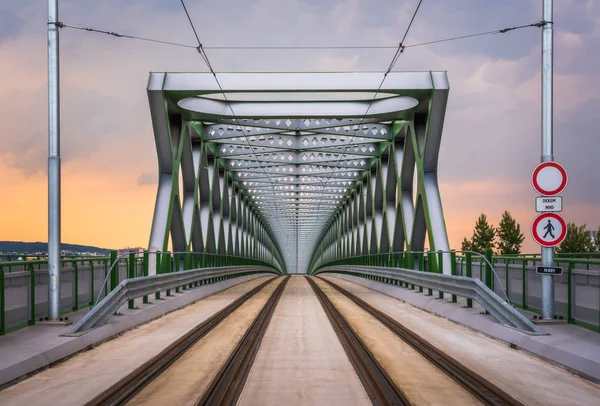 ODL Bridge i Bratislava, Slovakien — Stockfoto
