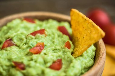 Guacamole Tortilla çip ile