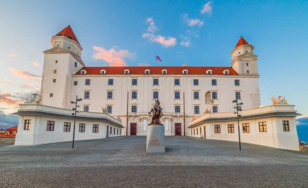 Bratislava slott — Stockfoto