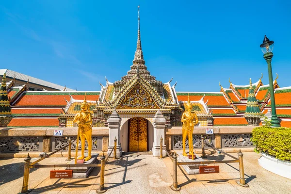 Таиланд Бангкок Большой дворец Западное крыльцо — стоковое фото