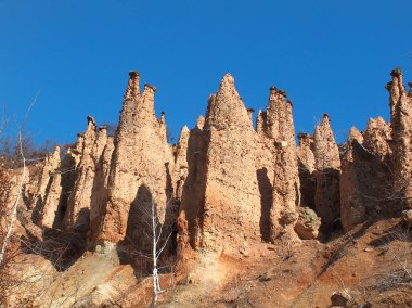 Güney Sırbistan'daki kaya oluşumu Djavolja Varos (Devil's town) manzara.