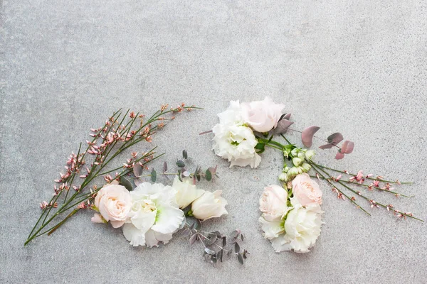 Elegant Pastel Colored Flowers Grey Stone Background — Stock Photo, Image