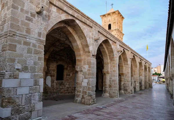 The fromt of the Church of Saint Lazarus, a late-9th century church in Larnaca, Cyprus in HDR on a cloudy blue sky — Stock Photo, Image