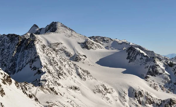 Station de ski sur Stubai Glacier in Tyrol, Autriche — Photo