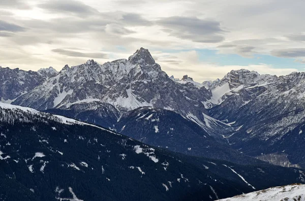 Kışın dağlar - Sillian, Avusturya — Stok fotoğraf