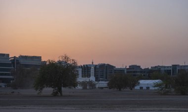 Al Ain gün batımında. Mayıs 2019..
