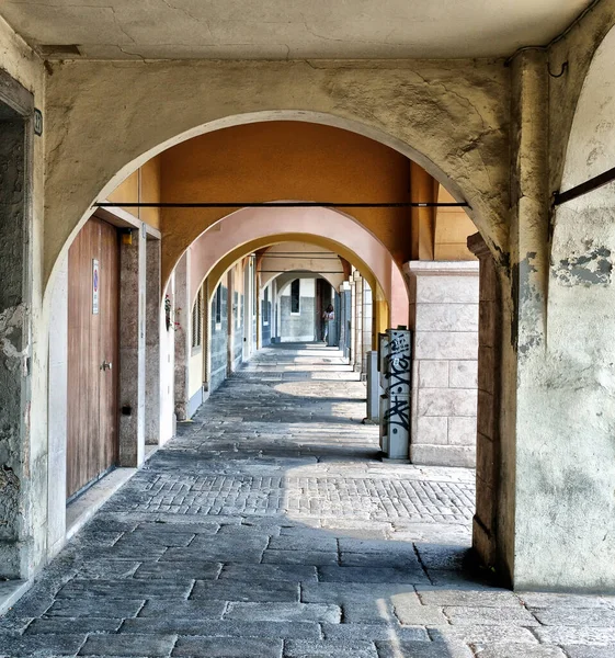 Padua, İtalya - İtalya Piazza delle Erbe, Padua, İtalya 'da bir ortaçağ belediye binası ve simgesi olan Palazzo della Ragione' nin dış balkonudur..