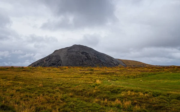 Vindbelgur berg in IJsland. september 2019 — Stockfoto